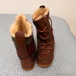 LL Bean Wicked Good Lodge Boots (plaid)